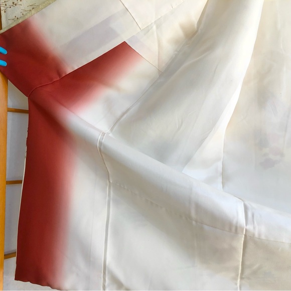 Vintage Silk Cropped Kimono Jacket Robe in Cream - Picture 6 of 13